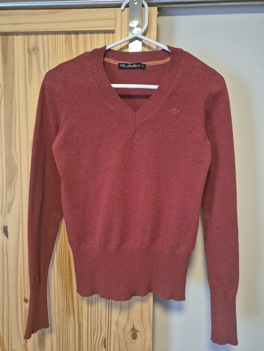 V-neck Terracotta Pullover